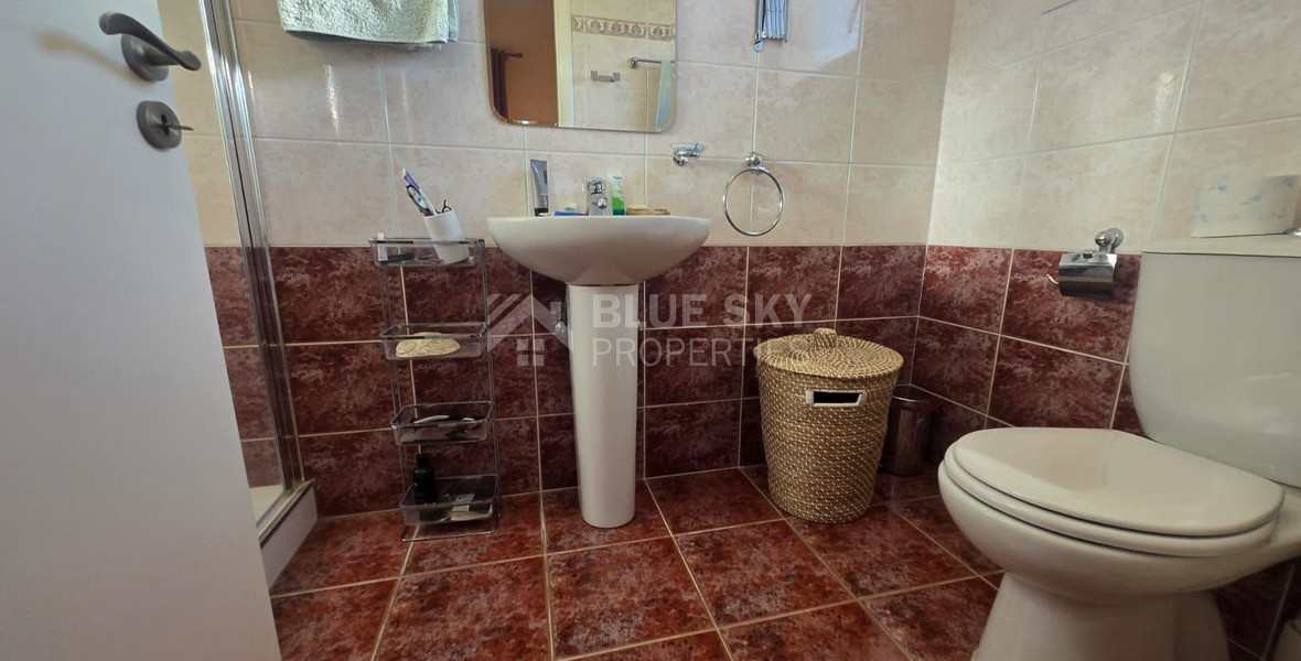 Five bedroom Villa for rent plus two annex in Pyrgos, Limassol