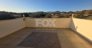 Five bedroom Villa for rent plus two annex in Pyrgos, Limassol