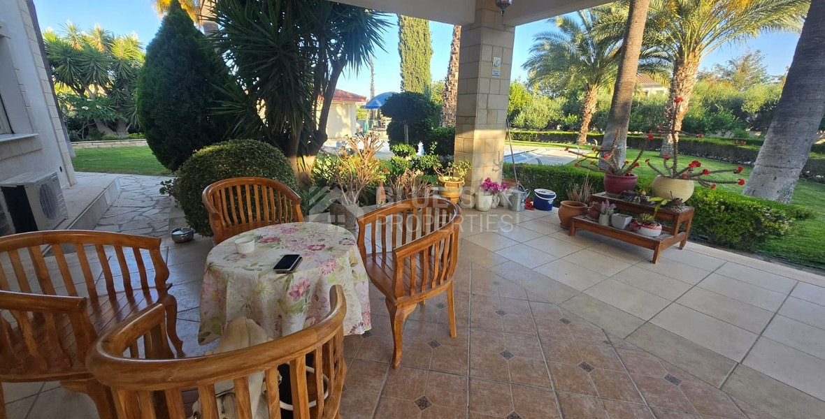 Five bedroom Villa for rent plus two annex in Pyrgos, Limassol