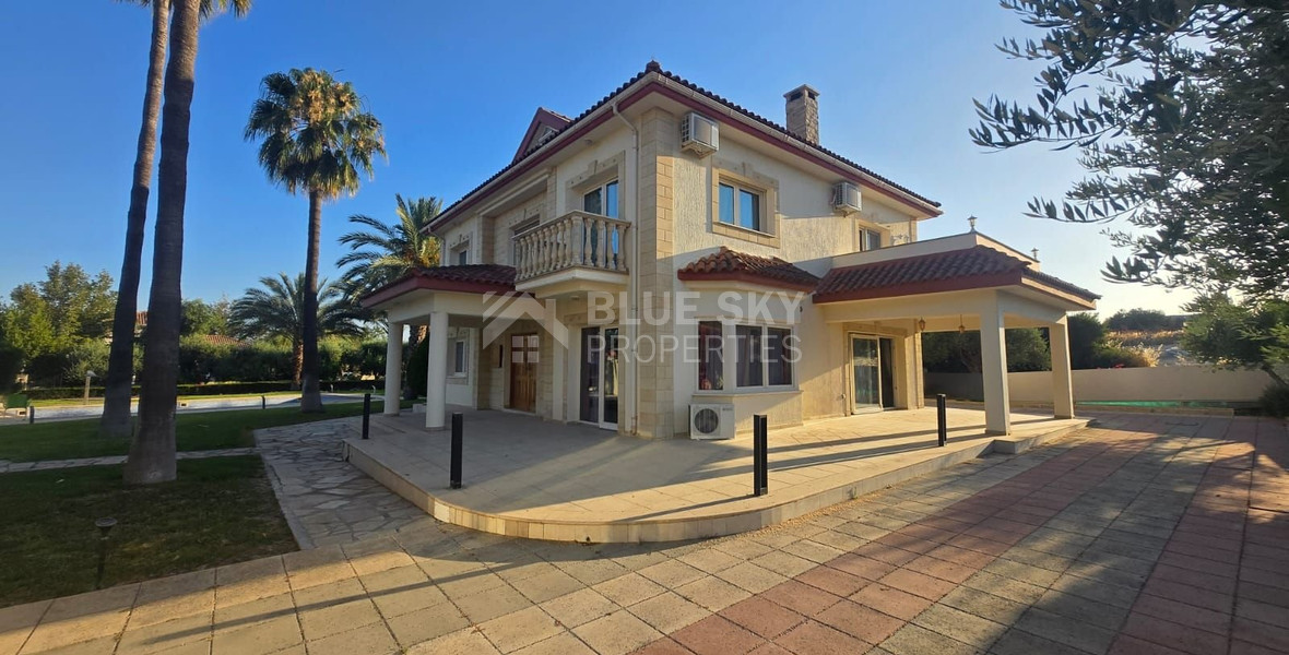 Five bedroom Villa for rent plus two annex in Pyrgos, Limassol