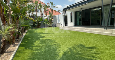 Three bedroom luxury house for rent in Germasogeia