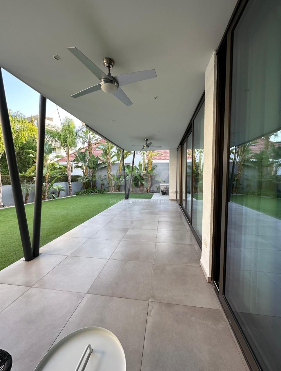 Three bedroom luxury house for rent in Germasogeia