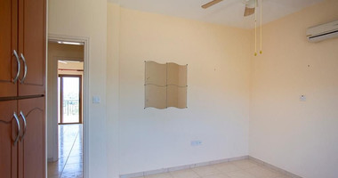 Two storey -two bedroom house in Kissonerga, in Paphos