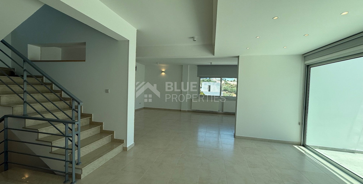 For Sale Elegant Detached 4 bedroom House with separate maid quarter in a Peaceful Germasogia Neighborhood