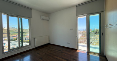 For Sale Elegant Detached 4 bedroom House with separate maid quarter in a Peaceful Germasogia Neighborhood