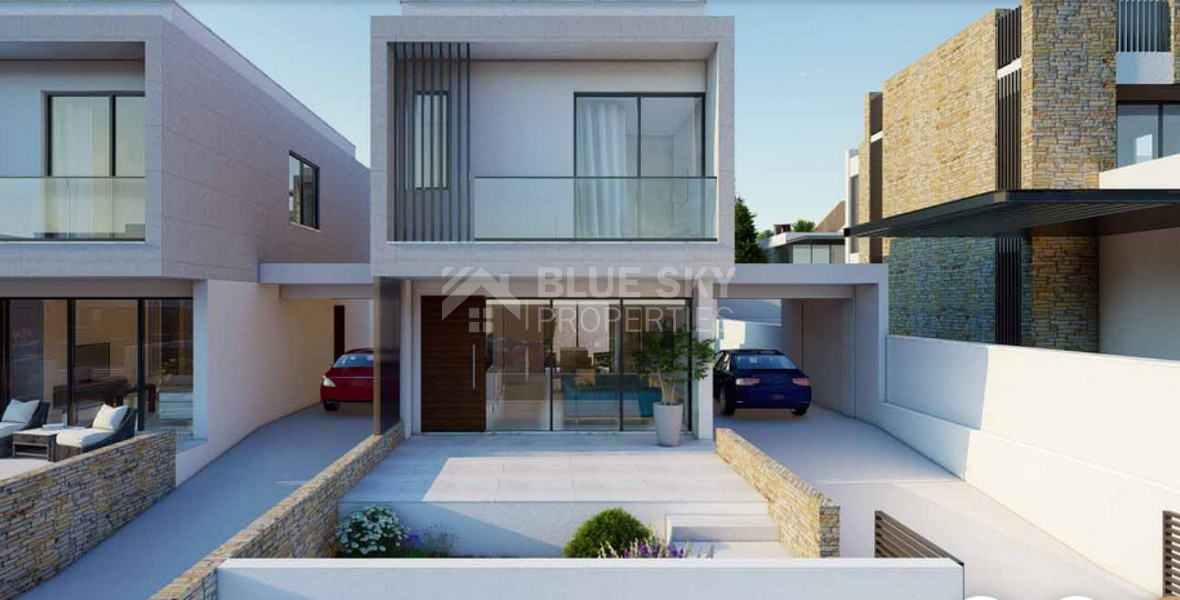 Three bedroom seafront luxury villa in Chloraka, Paphos