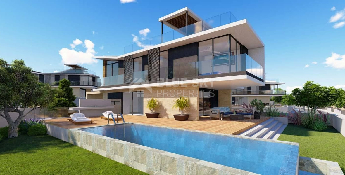 For sale an exceptional five bedrooms beachfront villa in Chloraka, Paphos