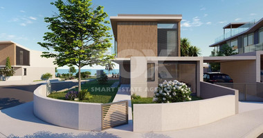 For sale: Beachfront Four-Bedroom Luxury Villa in Chloraka, Paphos