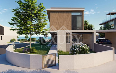 For sale: Beachfront Four-Bedroom Luxury Villa in Chloraka, Paphos
