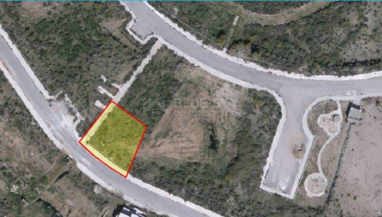 Plot In Argaka village- Special offer for quick sale - No VAT