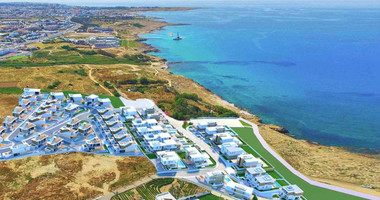 Exclusive modern three bedroom Beachfront Villa with Private Pool in Chloraka, Paphos