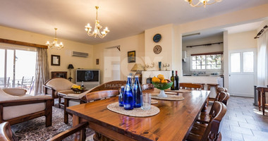 For Rent: Spacious Furnished Four Bedroom Semi-Deatached House in Kato Pafos