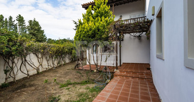 For Rent: Spacious Furnished Four Bedroom Semi-Deatached House in Kato Pafos