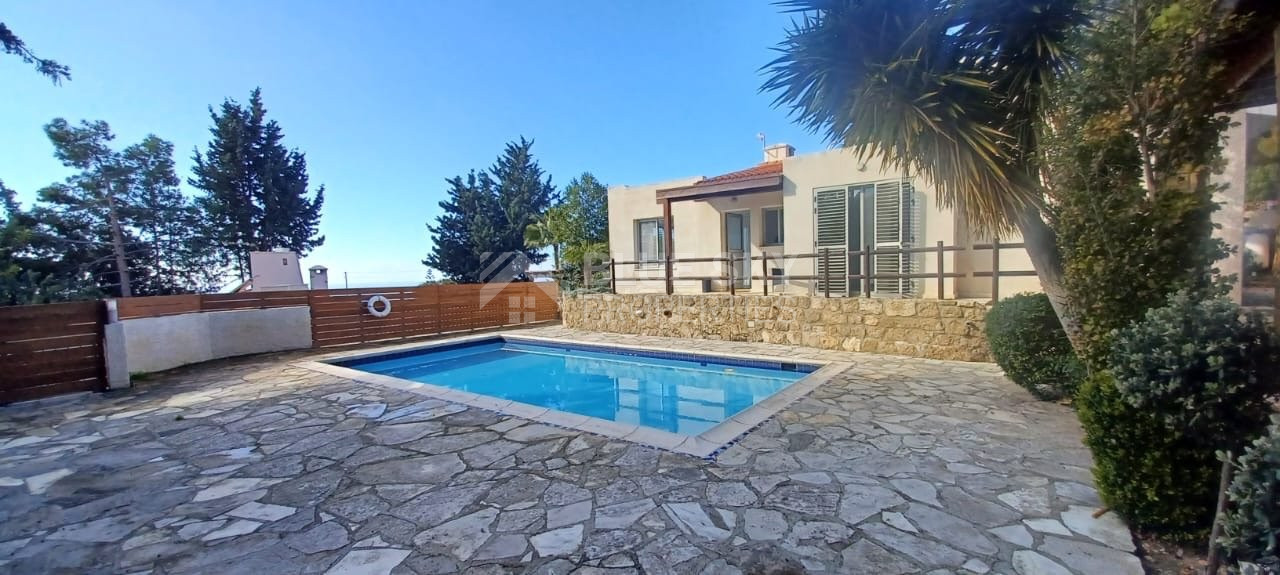 Detached Villa for sale in Tranquil Tala Spacious and Furnished