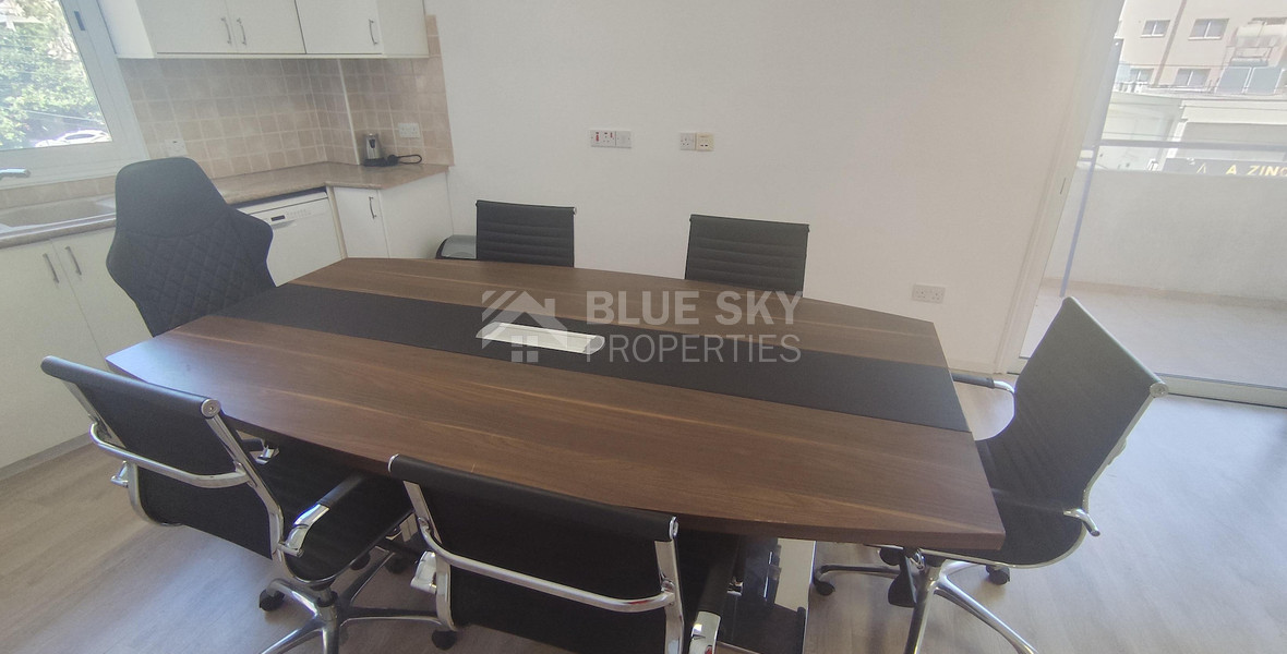 Office for rent in Neapoli , Limassol