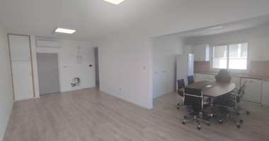 Office for rent in Neapoli , Limassol