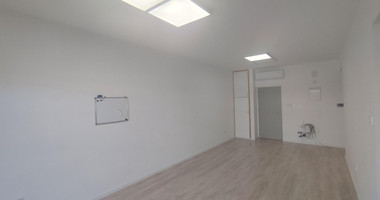 Office for rent in Neapoli , Limassol