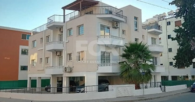 For Sale: Spacious and Well Maintained Residential Building in Tombs of the Kings