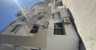For Sale: Spacious and Well Maintained Residential Building in Tombs of the Kings