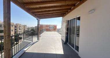 For Sale: Spacious and Well Maintained Residential Building in Tombs of the Kings
