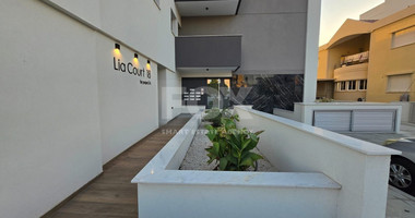 Modern Two-Bedroom Penthouse with Rooftop and Sea Views for rent in Kato Polemidia