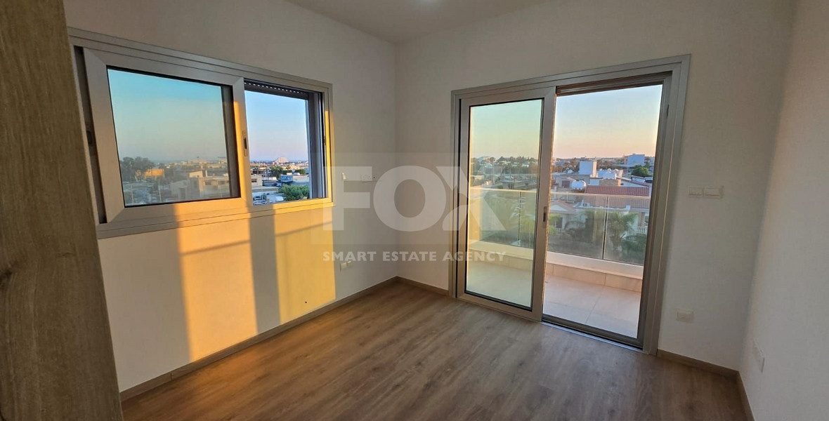 Modern Two-Bedroom Penthouse with Rooftop and Sea Views for rent in Kato Polemidia
