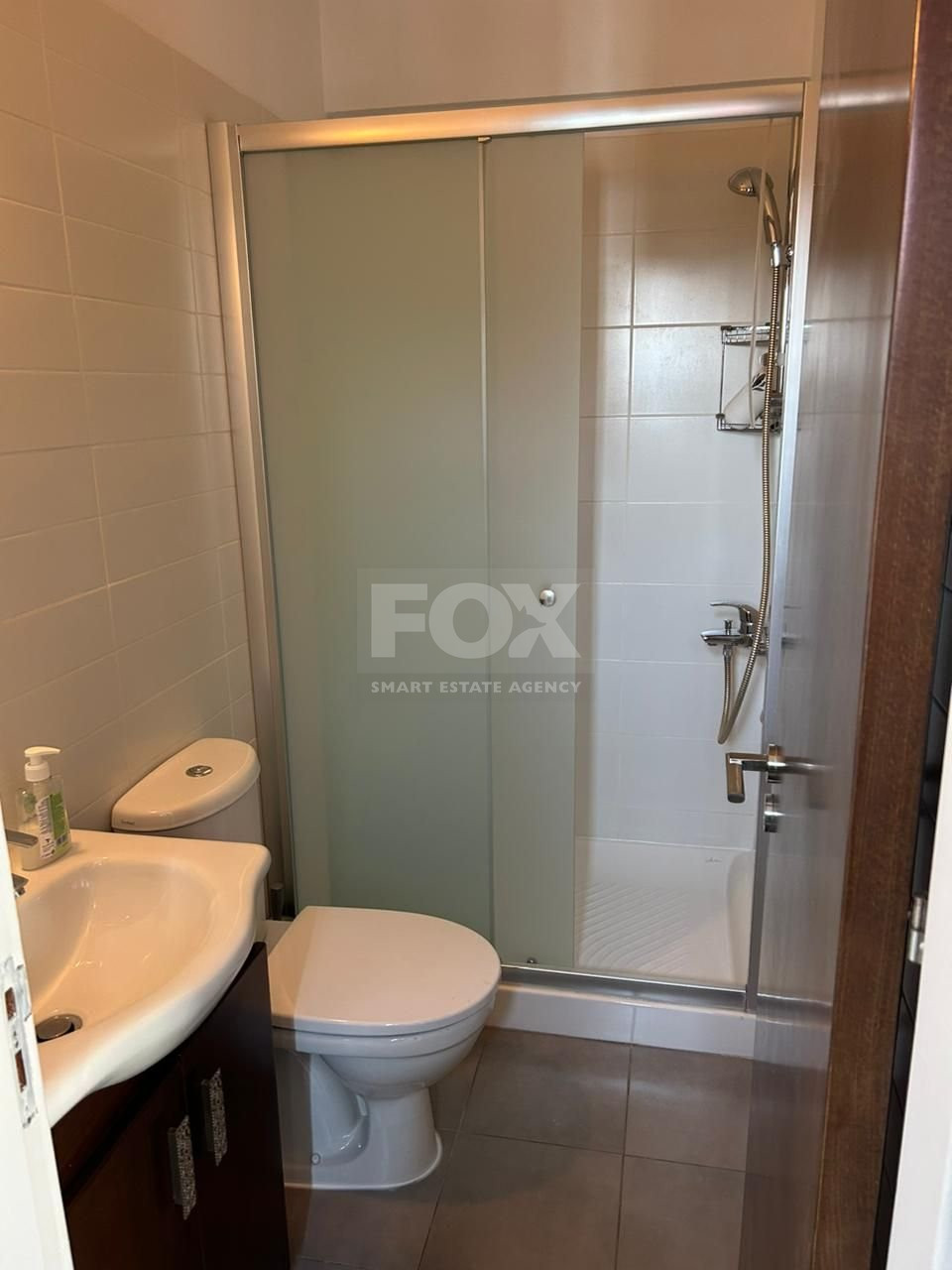 Four bedroom apartment for rent in Agia Zoni, Limassol