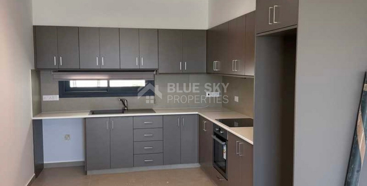 For sale Renovated two-Bedroom Apartment – Paphos City Center (Anavargos)
