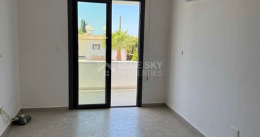 For sale Renovated two-Bedroom Apartment – Paphos City Center (Anavargos)
