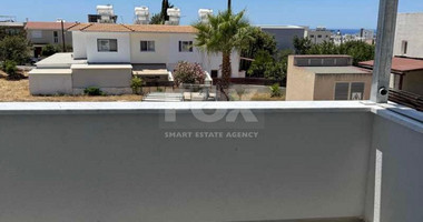 For sale Renovated two-Bedroom Apartment – Paphos City Center (Anavargos)