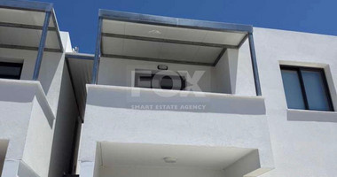 For sale Renovated two-Bedroom Apartment – Paphos City Center (Anavargos)