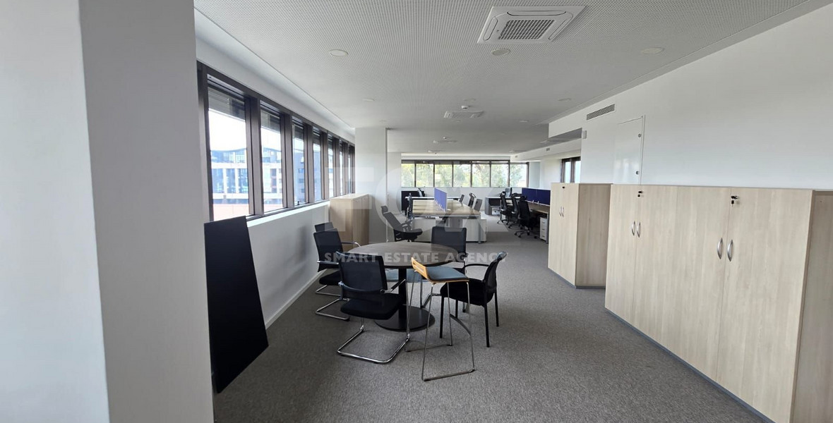 Modern Unfurnished Office For Rent in Tsiflikoudia, Limassol