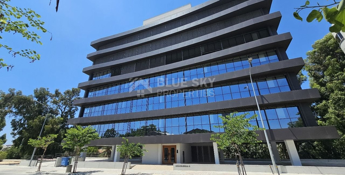 Modern Furnished Office For Rent in Tsiflikoudia, Limassol