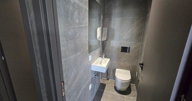 Modern Furnished Office For Rent in Tsiflikoudia, Limassol