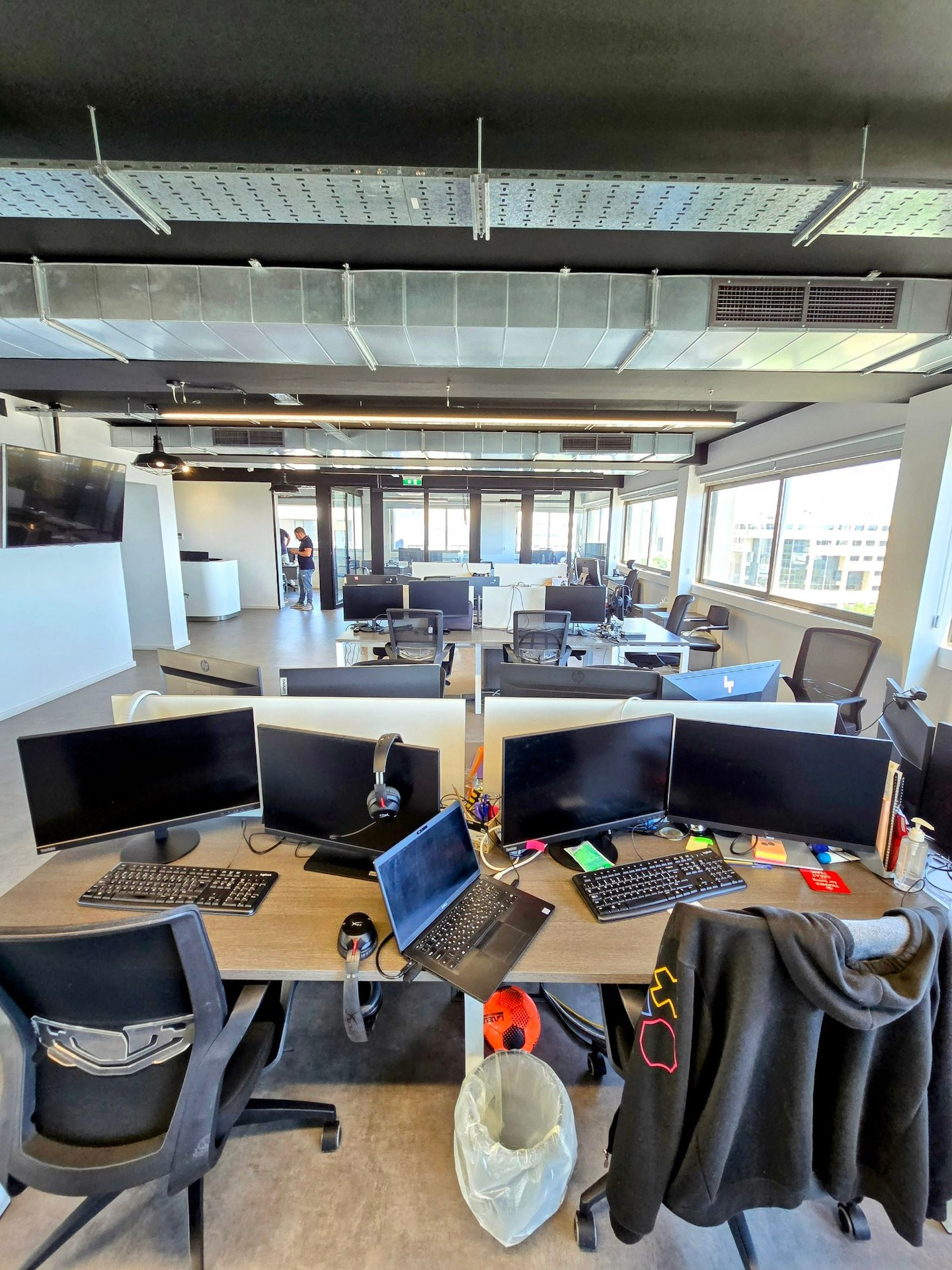 Office 400 m² in Limassol, Cyprus