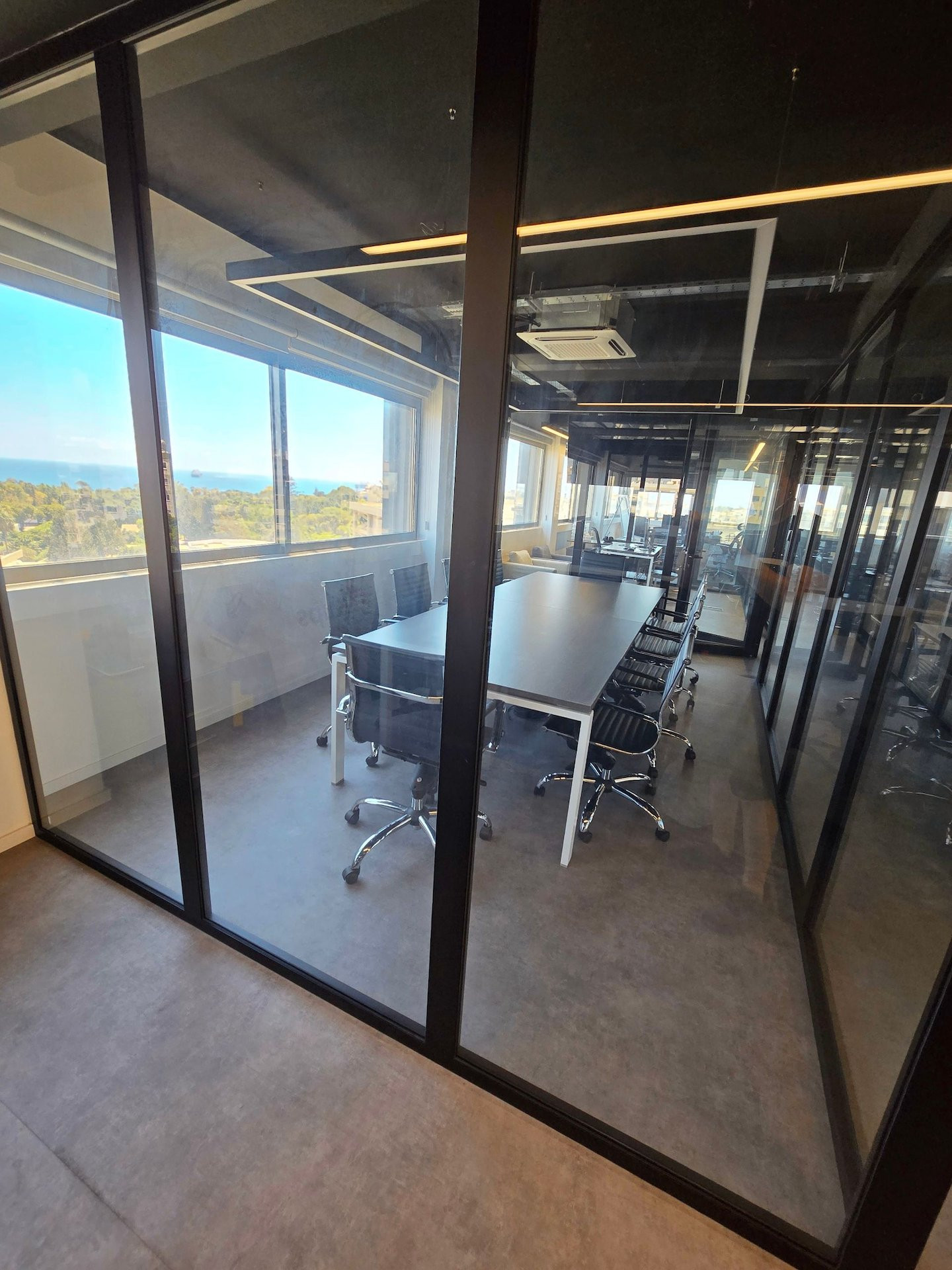 Office 400 m² in Limassol, Cyprus