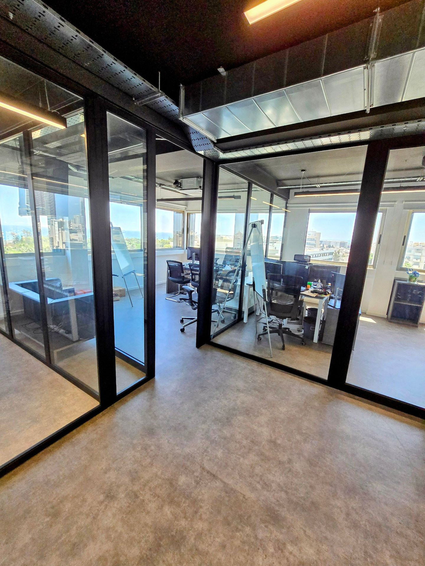 Office 400 m² in Limassol, Cyprus