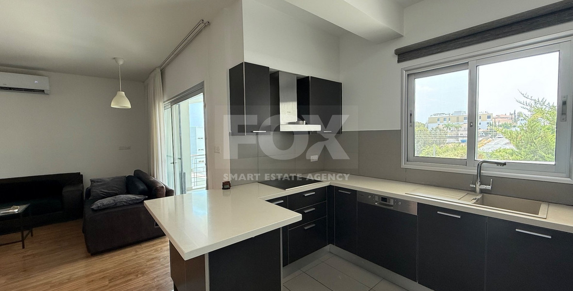 FOR SALE THREE BEDROOM GROUND FLOOR APARTMENT WITH GARDEN AND COMMUNAL SWIMMING POOL.