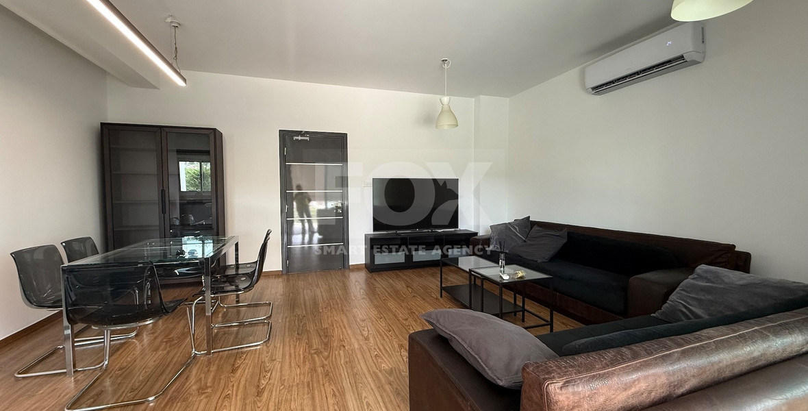 FOR SALE THREE BEDROOM GROUND FLOOR APARTMENT WITH GARDEN AND COMMUNAL SWIMMING POOL.