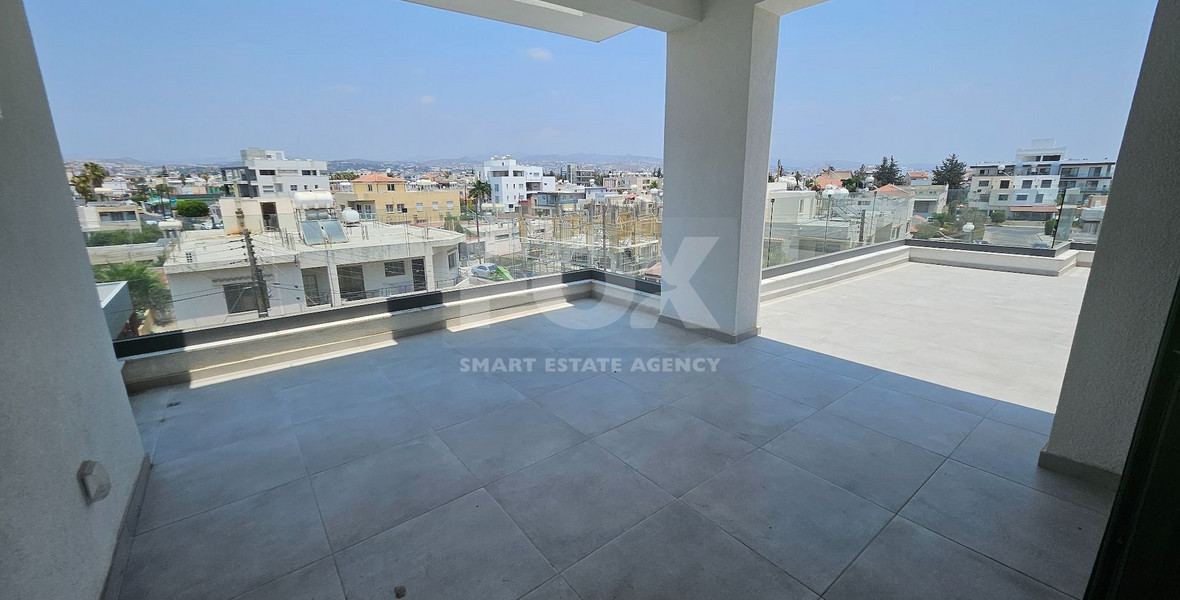 Top Floor Two Bedroom Apartment With Huge Veranda for rent in Kato Polemidia
