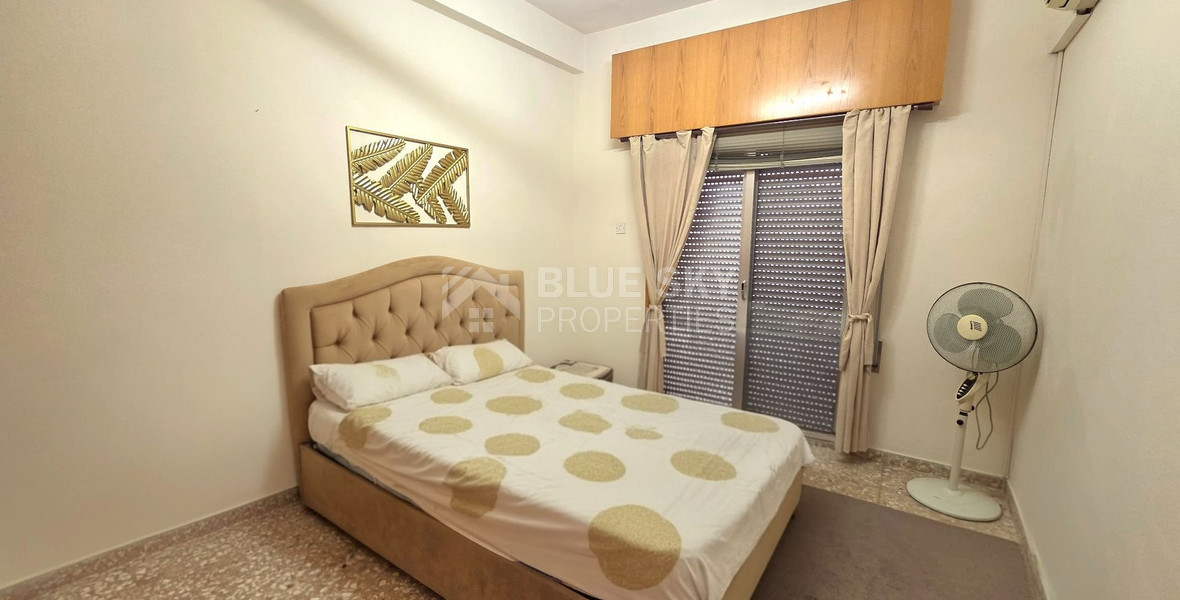 Three bedroom semi detached house 300m from the sea for rent in Neapoli