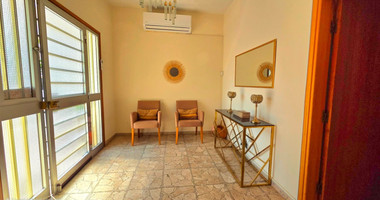 Three bedroom semi detached house 300m from the sea for rent in Neapoli