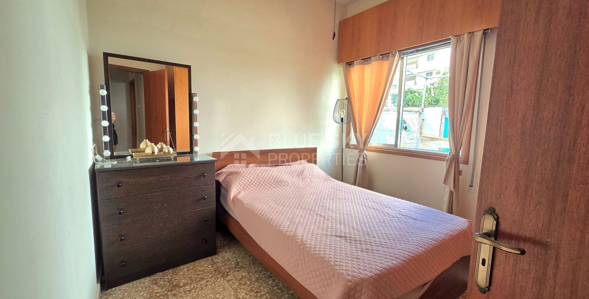 Three bedroom semi detached house 300m from the sea for rent in Neapoli