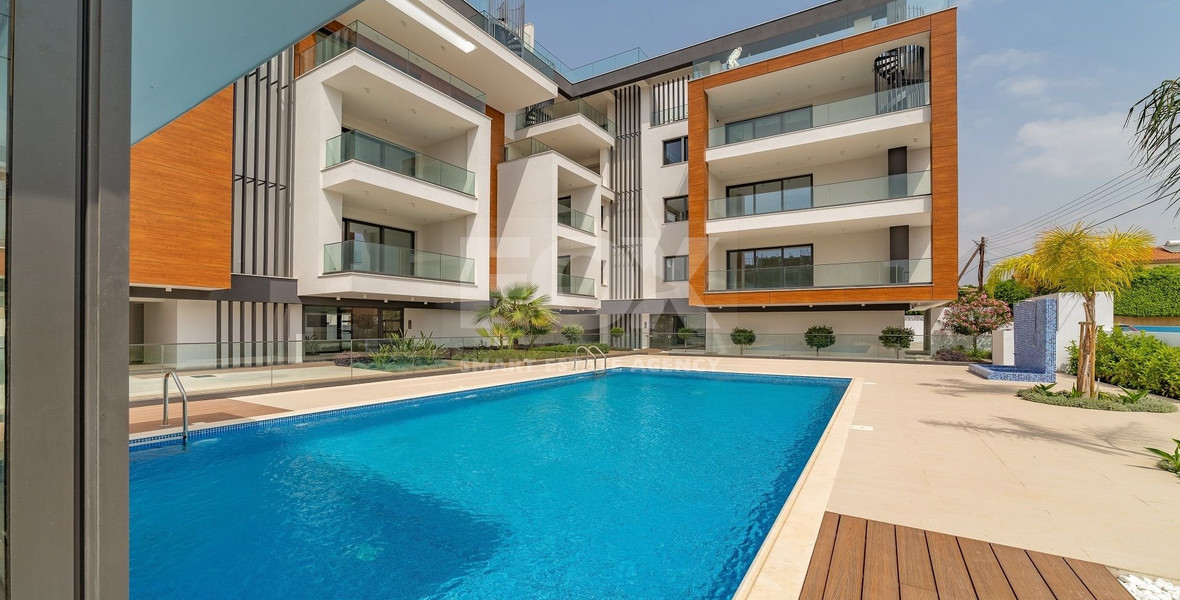 Luxury 3 bedroom penthouse with Roof Garden  and private pool for sale in Potamos Germasogeias, Limassol