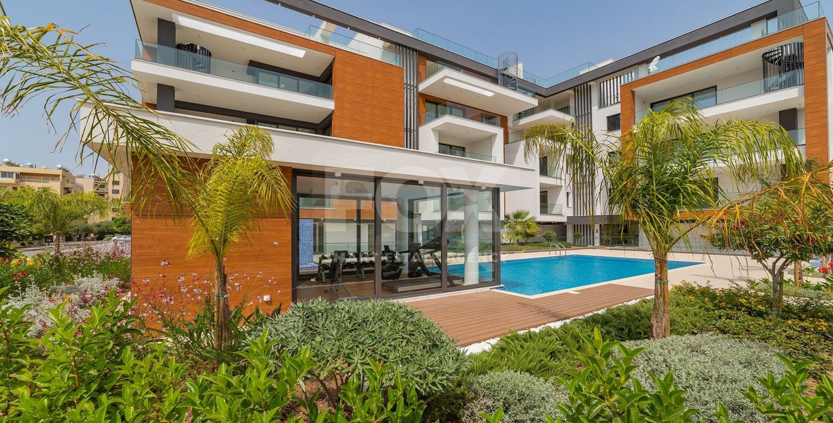 Luxury 3 bedroom penthouse with Roof Garden  and private pool for sale in Potamos Germasogeias, Limassol
