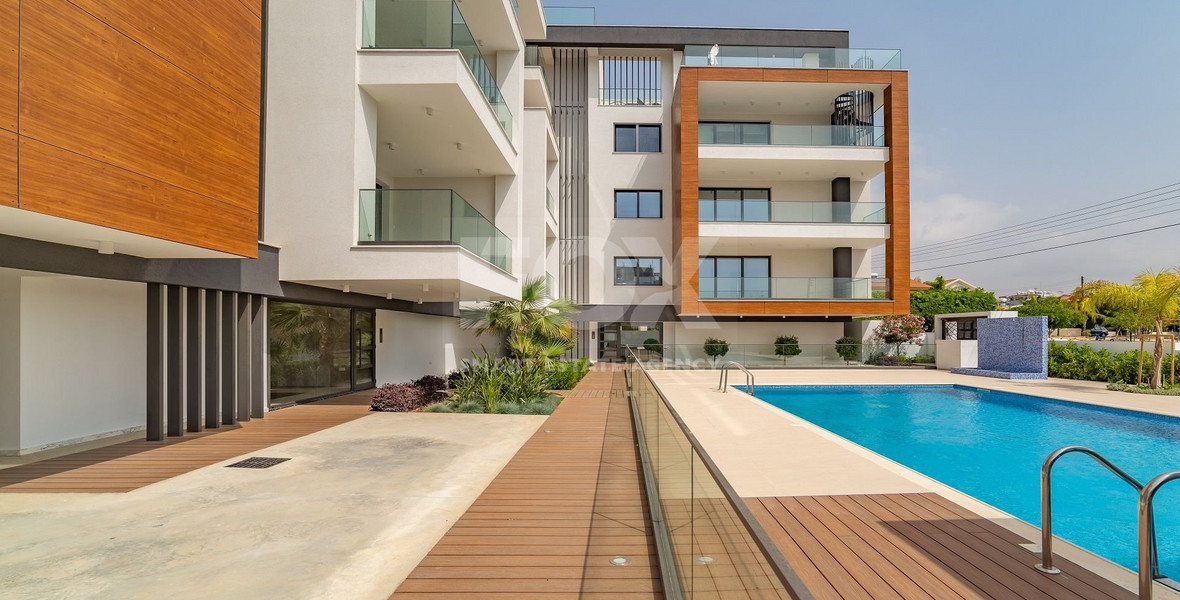 Luxury 3 bedroom penthouse with Roof Garden  and private pool for sale in Potamos Germasogeias, Limassol