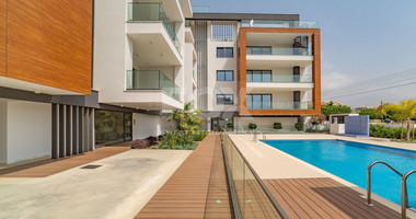 Luxury 3 bedroom penthouse with Roof Garden  and private pool for sale in Potamos Germasogeias, Limassol