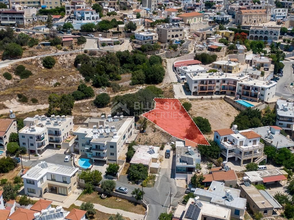 Large Field for Sale in Scenic Peyia, Paphos