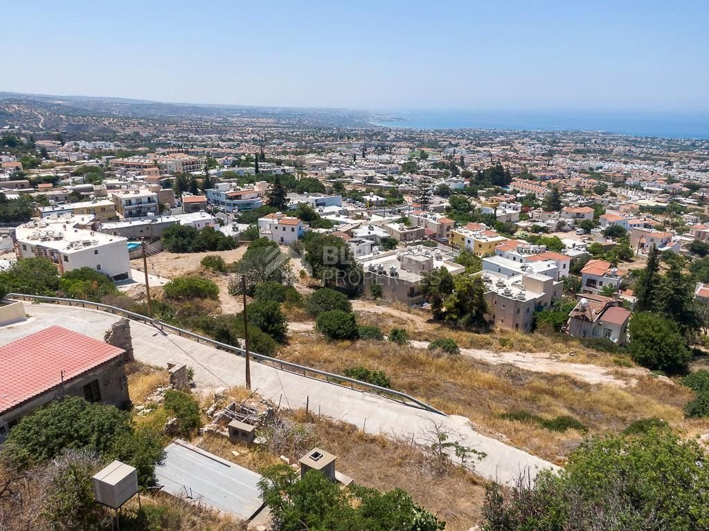 Large Field for Sale in Scenic Peyia, Paphos