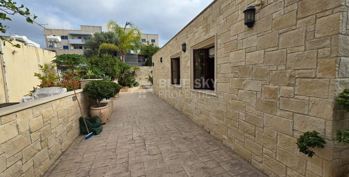 Fully Furnished Three Bedroom House In Agios Athanasios For Rent